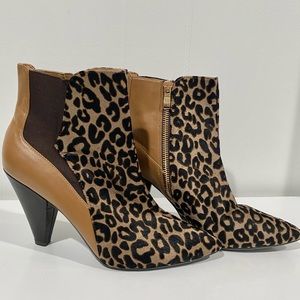 J. Reneé Leopard Boots Pointed Toe Size 7 1/2M
